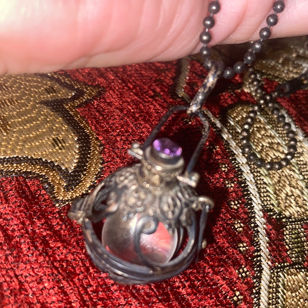 Vintage Sterling Silver Necklace With Pendant. Mi